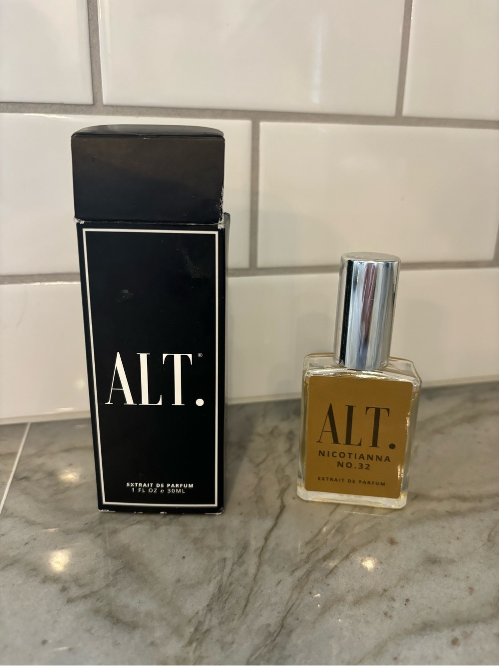 ALT Nicotianna No.32 Extrait de Parfum – Amber Bottle 1 oz.